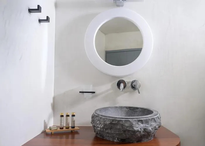 Mybozer Cave * Karterádos