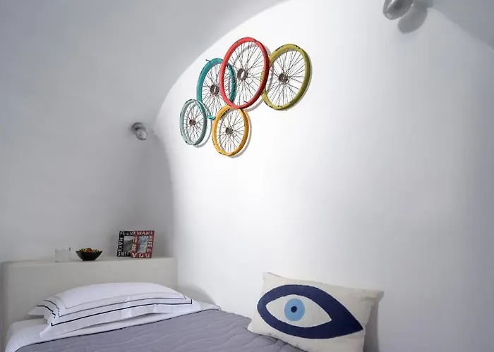 Mybozer Cave Villa *