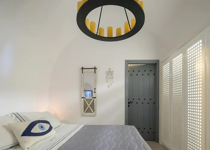 Mybozer Cave Karterádosz