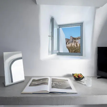 Mybozer Cave Karterados (Santorini)