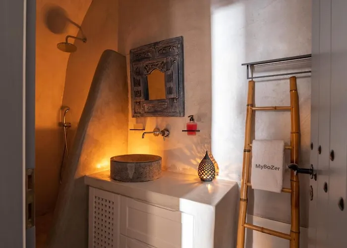 Mybozer Cave * Καρτεράδος